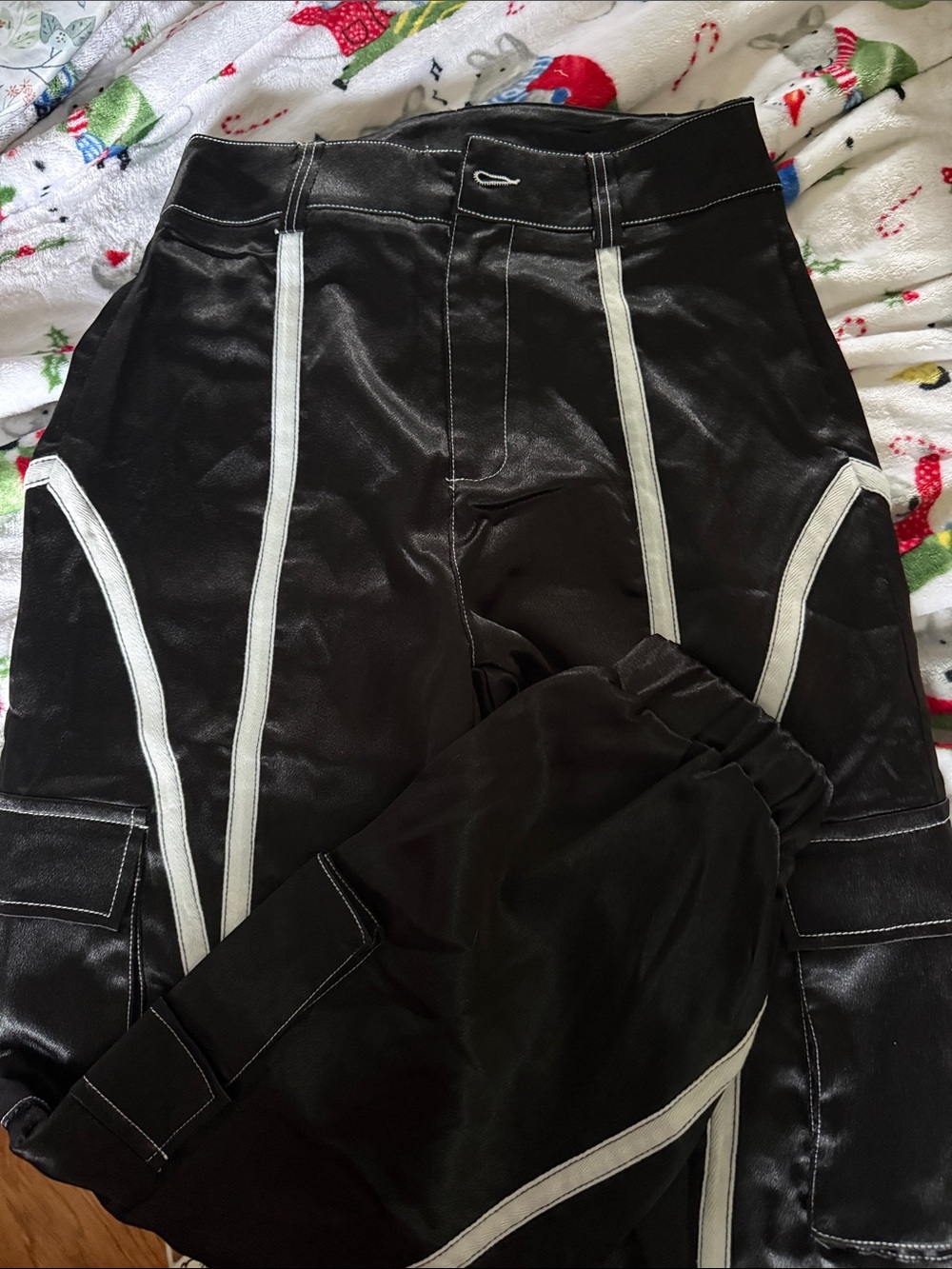 Shein X Cargo Pants with White Stripe Accent